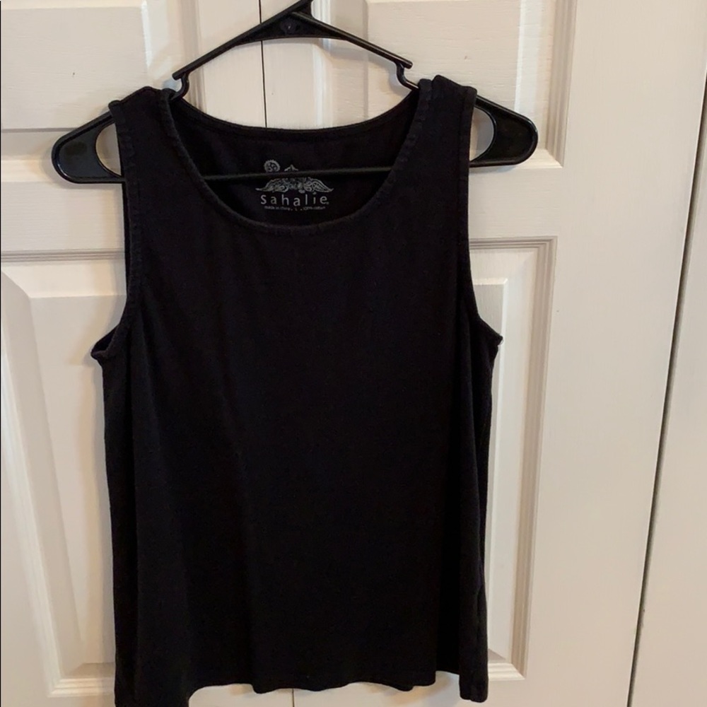 Black Sahalie sleeveless top